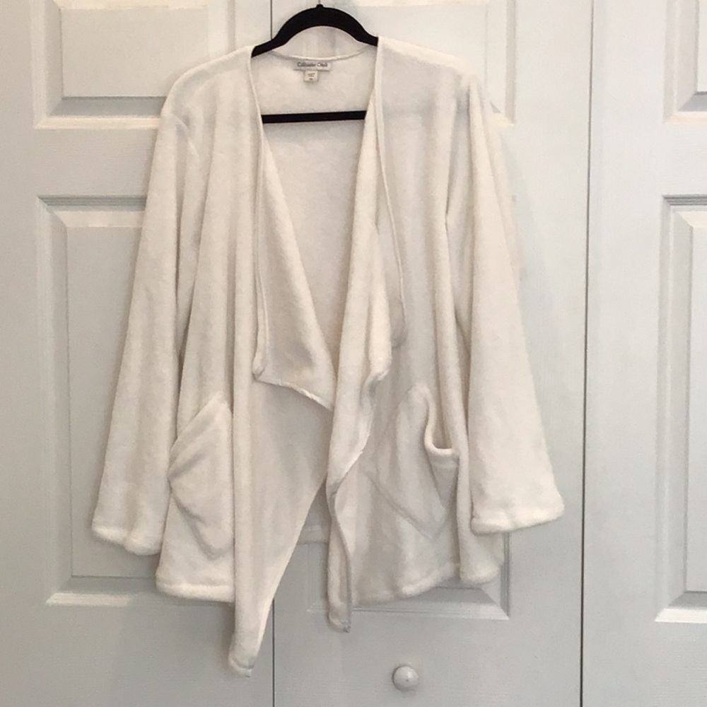 # Coldwater Creek Fuzzy 2X white jacket